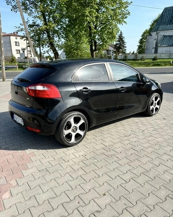 Kia Rio cena 26900 przebieg: 173000, rok produkcji 2012 z Radomsko małe 56